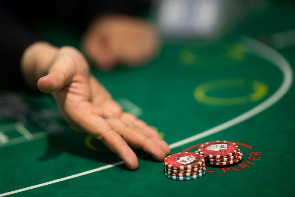 Playing Online Baccarat Games